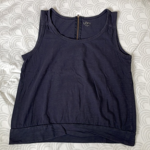 LOFT Set of 2 Zip Back Tanks - Size M - Picture 10 of 13